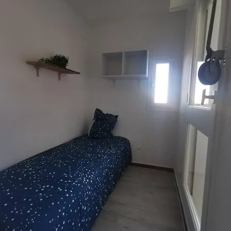 Superbe Renove Avec Piscine Et Vue Marina